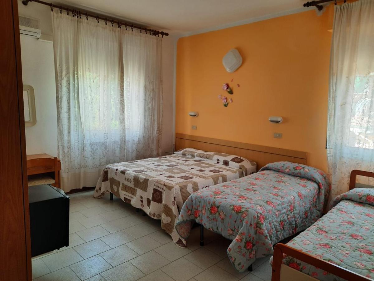 Hotel Vittoria Chianciano Terme Buitenkant foto