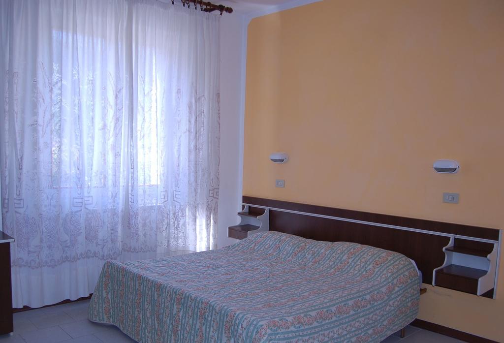 Hotel Vittoria Chianciano Terme Buitenkant foto