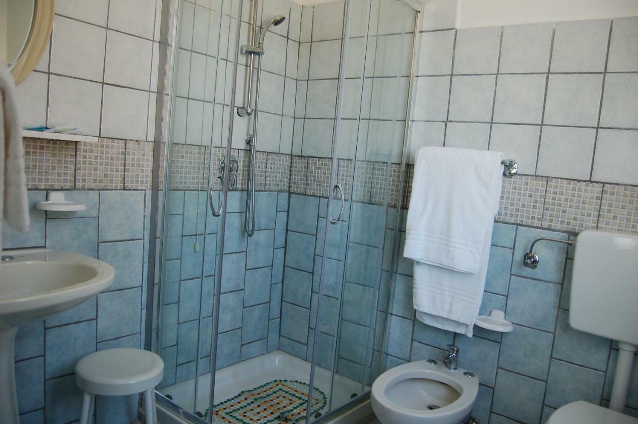 Hotel Vittoria Chianciano Terme Buitenkant foto